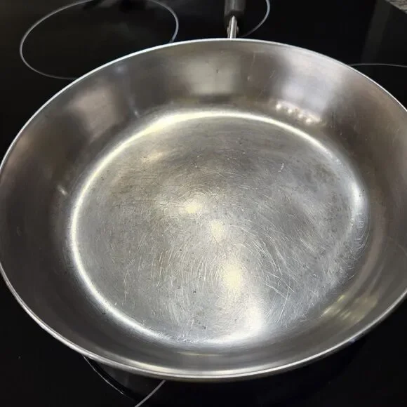 Vintage Revere Ware 1801 Copper Clad Bottom 9 Inch Skillet Frying Pan NO Lid - Picture 2 of 9